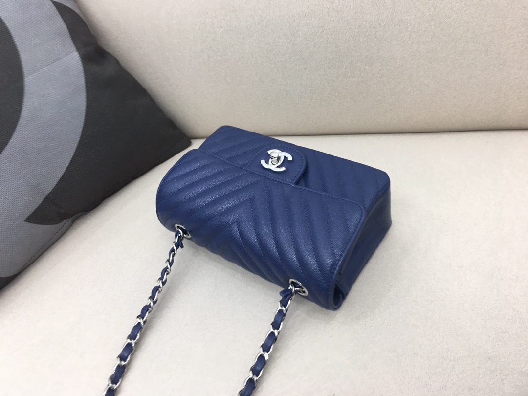 Small Classic Flap Caviar Bag A01116 Dark Blue/Silver